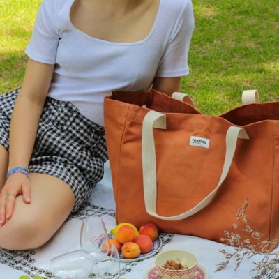 HINDBAG – Cabas Claude Sienne HINDBAG – Cabas Claude Sienne