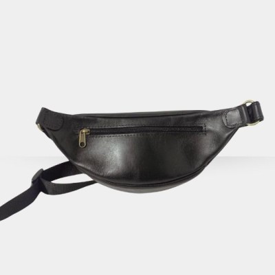 THELUTO – Sac Banane en cuir Noir THELUTO – Sac Banane en cuir Noir