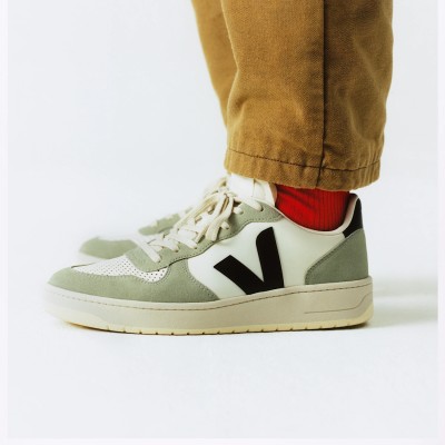 VEJA - Baskets V10 Prime - Pure Black Clay VEJA - Baskets V10 Prime - Pure Black Clay