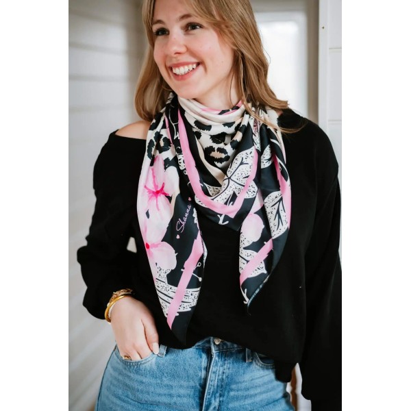 Shanna Foulard Carré Love Etoile des Vents