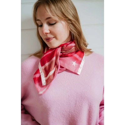 Shanna Foulard Minisha Lagos.