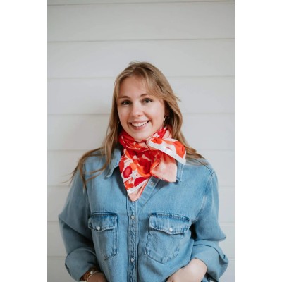 Shanna Foulard Minisha Tavira.