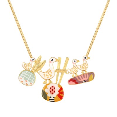 TARATATA bijoux Collier Fantaisie Plume.