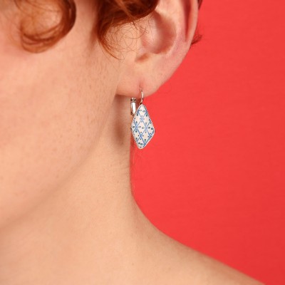 TARATATA bijoux Boucles d’oreilles Dormeuses Bleues Jolie Jolie.