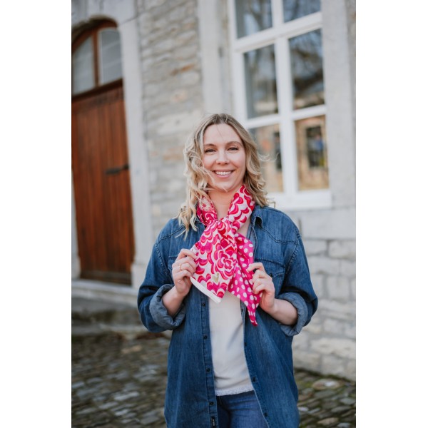 Shanna Foulard Minisha Pernik