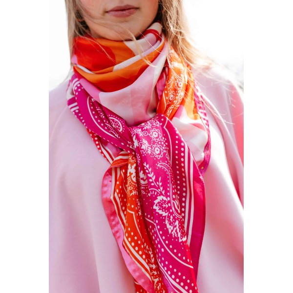 Shanna Foulard Carré Anna.