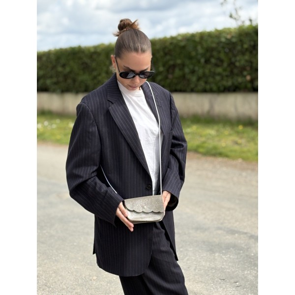 LA CARTABLIERE Mini Pochette pailletée Fleur Sauge argentée.