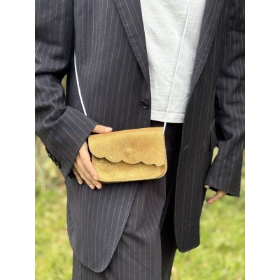 LA CARTABLIERE Mini Pochette pailletée Fleur Sable doré.