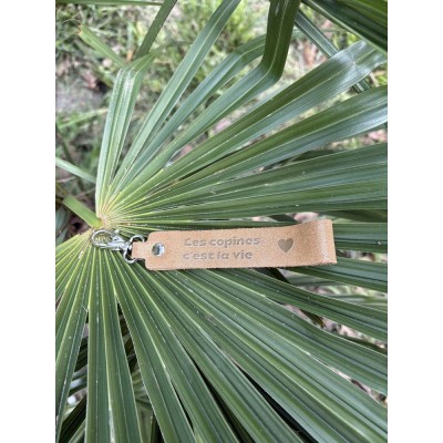 LA CARTABLIERE Porte-Clés Message Les Copines C’est la Vie Cuir Pailleté Sable.