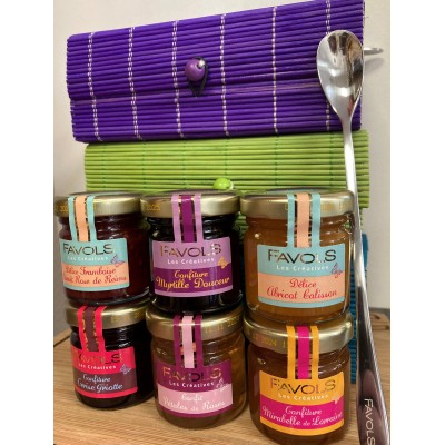Coffret Bambou avec 6 mignonettes de confitures & Cuillère