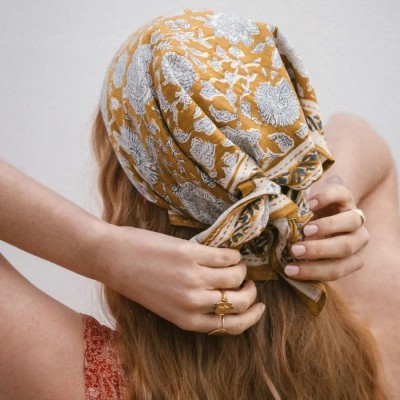Foulard Tupia, Marque BONHEUR DU JOUR | Bijoux Totem.