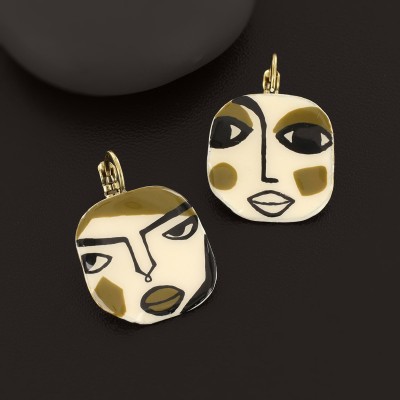 Dormeuses Girls. Marque Taratata bijoux | Bijoux Totem