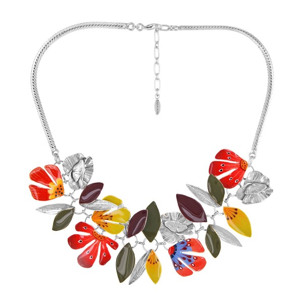 TARATATA bijoux Collier Plastron Bornéo.