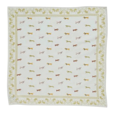 Foulard Teckel Ecru, Marque BONHEUR DU JOUR | Bijoux Totem.