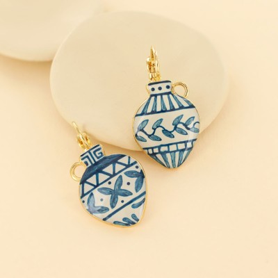 TARATATA bijoux Boucles d’oreilles Dormeuses Antique.