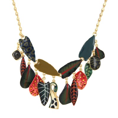 TARATATA bijoux Collier Plastron Pirogue.