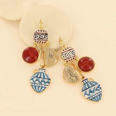 TARATATA bijoux Boucles d’oreilles Dormeuses Antique.