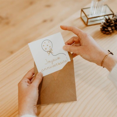 LES PETITES HIRONDELLES - Carte & enveloppe "Joyeux Anniversaire"