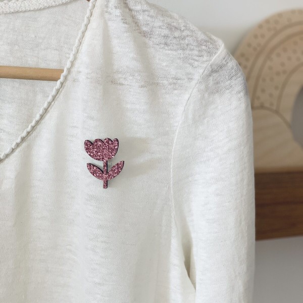 LES PETITES HIRONDELLES - Pins Fleur Tige - Rose