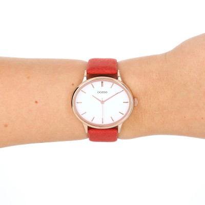 Montre OOZOO femme en cuir rouge et or
