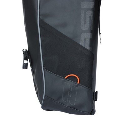 BASIL MILES TARPAULIN DOUBLE BAG BASIL MILES TARPAULIN DOUBLE BAG