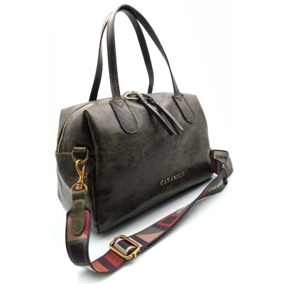 Sac CARAMELO Piper en cuir kaki avec bandoulière fantaisie