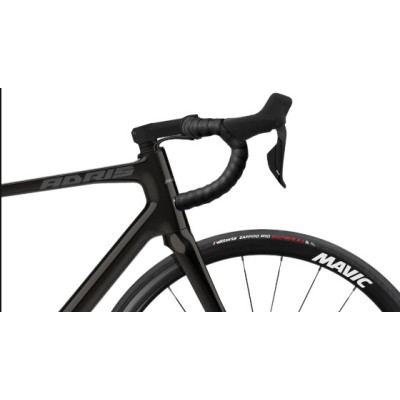 ADRIS L'ENDURANCE 105 Di2 ADRIS L'ENDURANCE 105 Di2