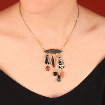 TARATATA bijoux Collier Zebra. TARATATA bijoux Collier Zebra.