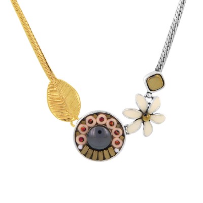 TARATATA bijoux Collier Vanille. TARATATA bijoux Collier Vanille.