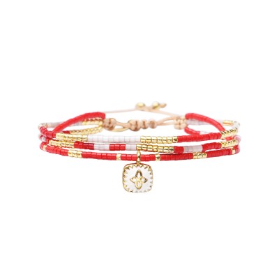 BELLE MAIS PAS QUE Bracelet Red Love Is The Answer Alma. BELLE MAIS PAS QUE Bracelet Red Love Is The Answer Alma.