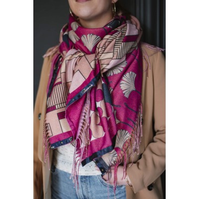 Shanna Foulard Flo. Shanna Foulard Flo.
