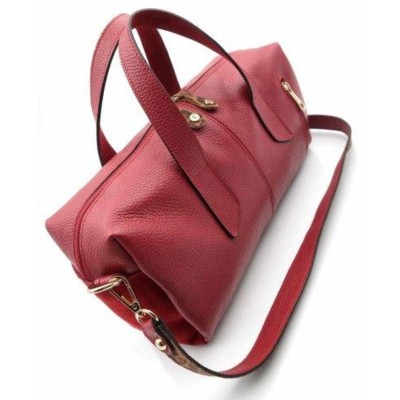 CARAMELO Sac porté épaule. CARAMELO Sac porté épaule.