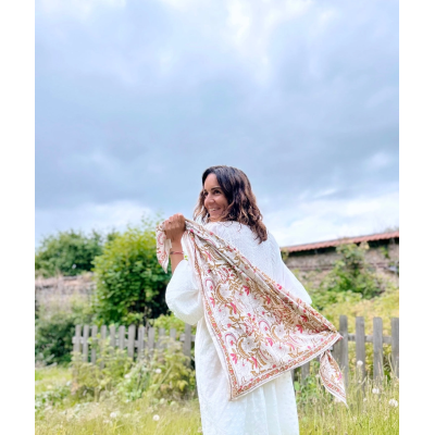 SO FAMILY Foulard Delhi Cerisier. SO FAMILY Foulard Delhi Cerisier.