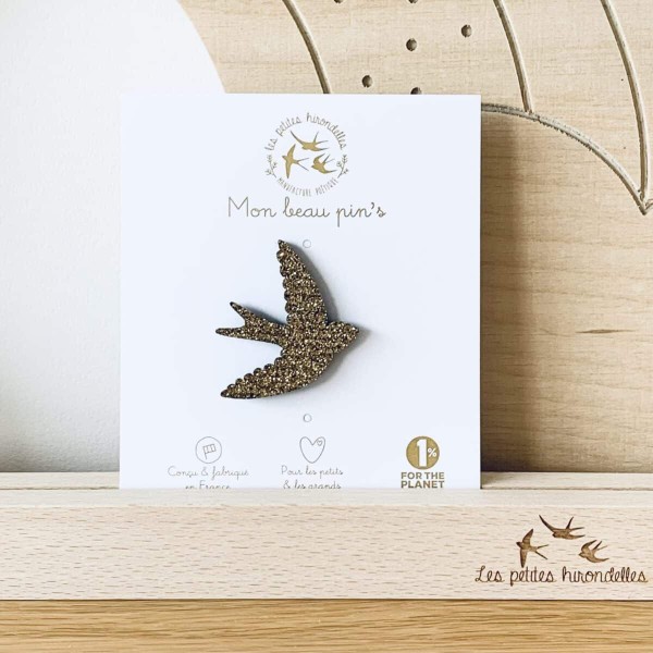 LES PETITES HIRONDELLES - Pin's hirondelle - Doré