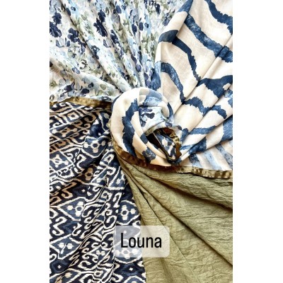 Shanna Foulard Louna. Shanna Foulard Louna.