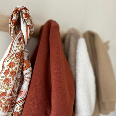 SO FAMILY Foulard Delhi Brique Small. SO FAMILY Foulard Delhi Brique Small.