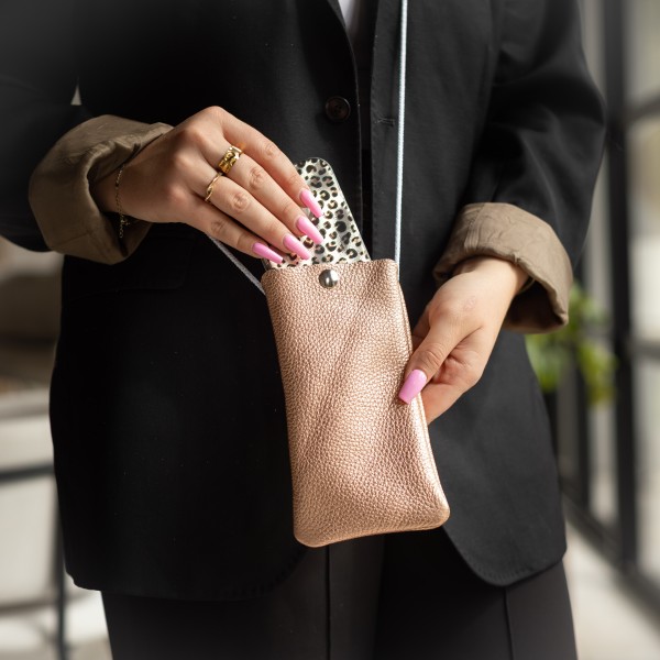 LA CARTABLIERE Pochette de téléphone.