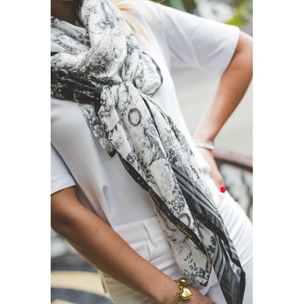 Shanna Foulard Carré Thalia.