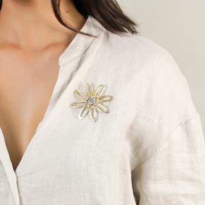 ORI TAO Broche Bloom. ORI TAO Broche Bloom.