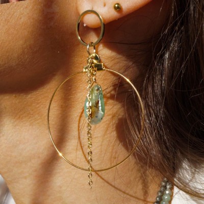 LOETMA Boucles d’oreilles Mykonos Chrysoprase. LOETMA Boucles d’oreilles Mykonos Chrysoprase.