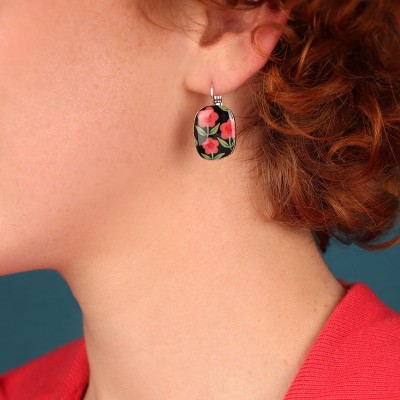 TARATATA bijoux Boucles Dormeuses Gomme. TARATATA bijoux Boucles Dormeuses Gomme.