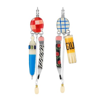 TARATATA bijoux Boucles Dormeuses Gomme. TARATATA bijoux Boucles Dormeuses Gomme.