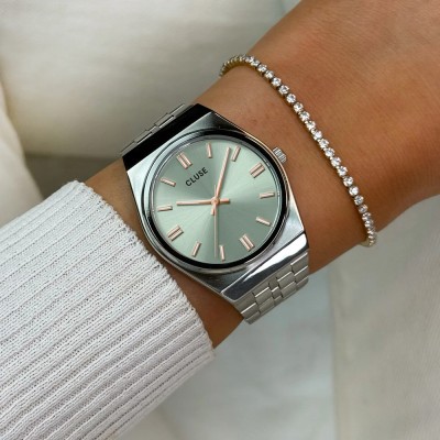 Cluse Montre Femme Rétro 70’S. Cluse Montre Femme Rétro 70’S.