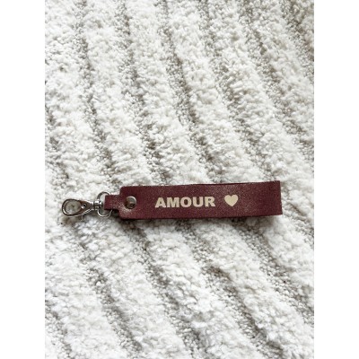 LA CARTABLIERE Porte-Clés Message Amour Cuir Pailleté Grenat doré.