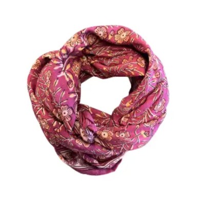 SO FAMILY Foulard Bellis Poudré.