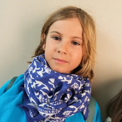 SO FAMILY Foulard Mumbai Saphir.