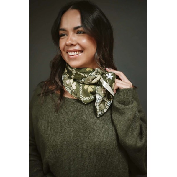 Shanna Foulard Minisha Halifax.