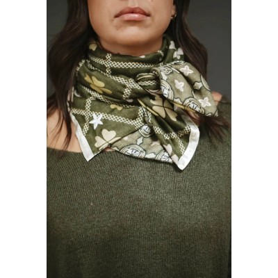 Shanna Foulard Minisha Halifax.