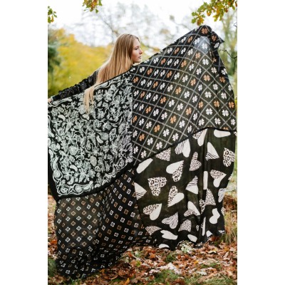 Shanna Foulard Thais.