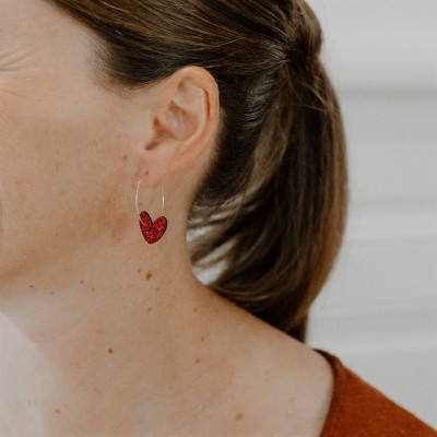 LES PETITES HIRONDELLES - Créoles pailletées Cœurs - Rouge